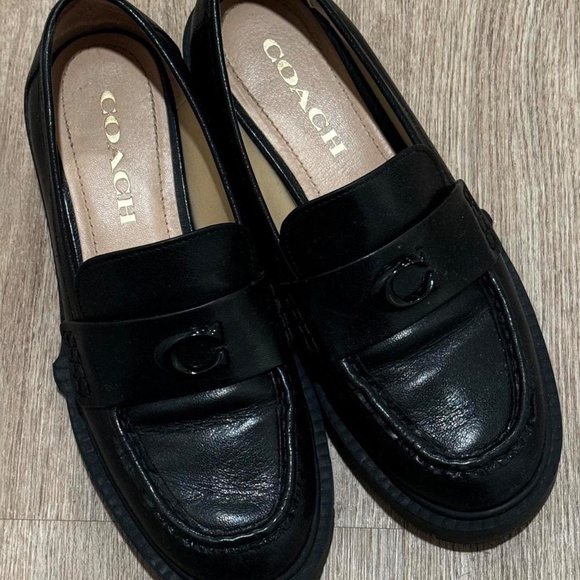 Coach Leah Loafers - Size 5.5 - Picture 2 of 4